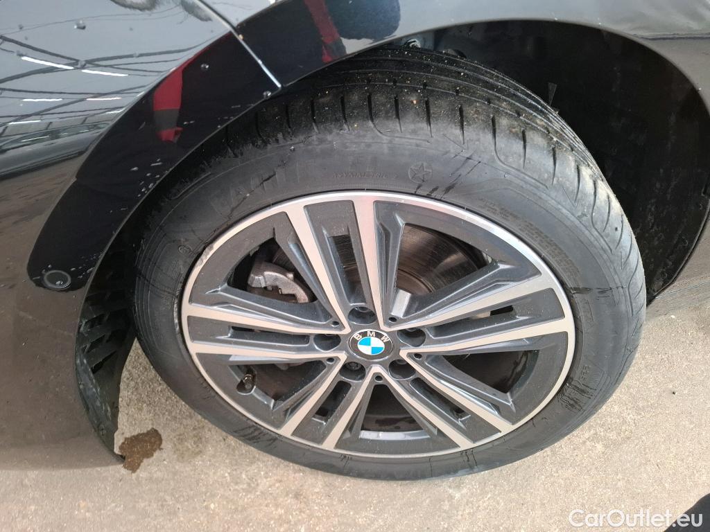  Bmw  Serie 1 BMW Série 1 / 2019 / 5P / Berline 116i Business Design #4