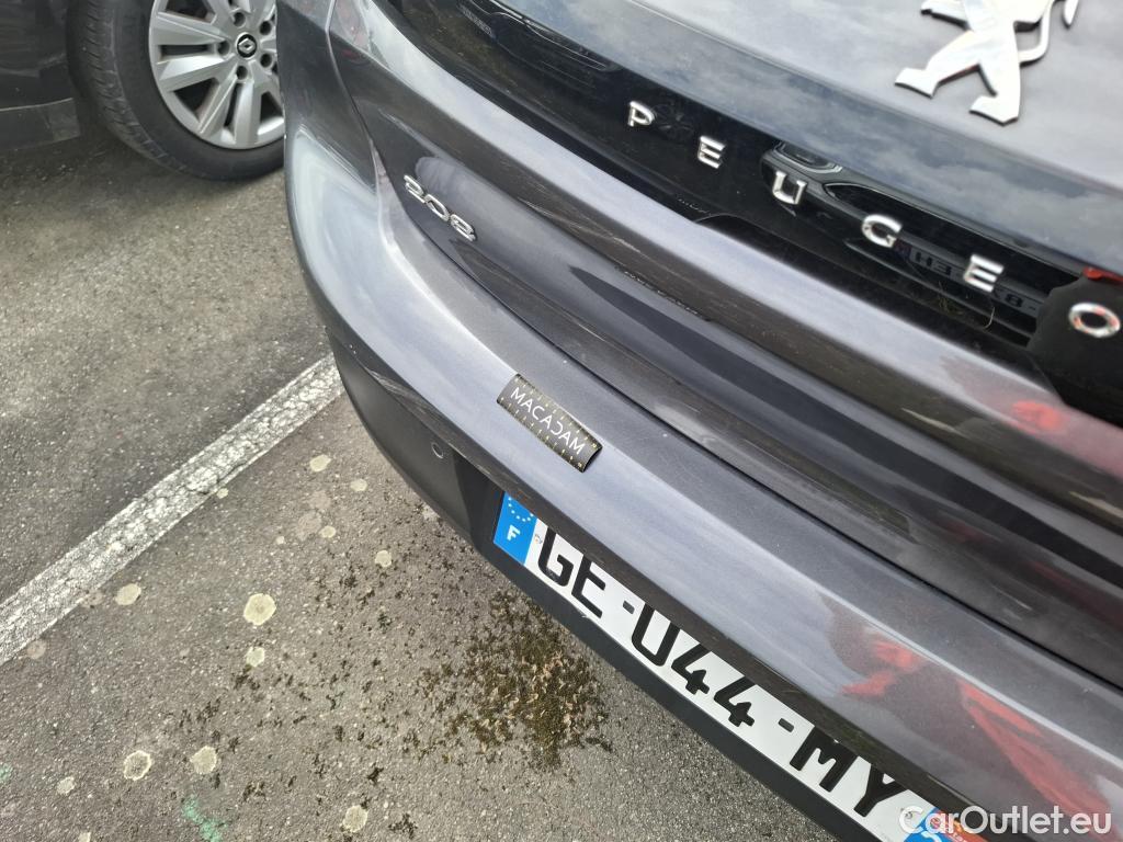  Peugeot  208 PEUGEOT  / 2019 / 5P / Berline Puretech 75 S&S Active Business #29