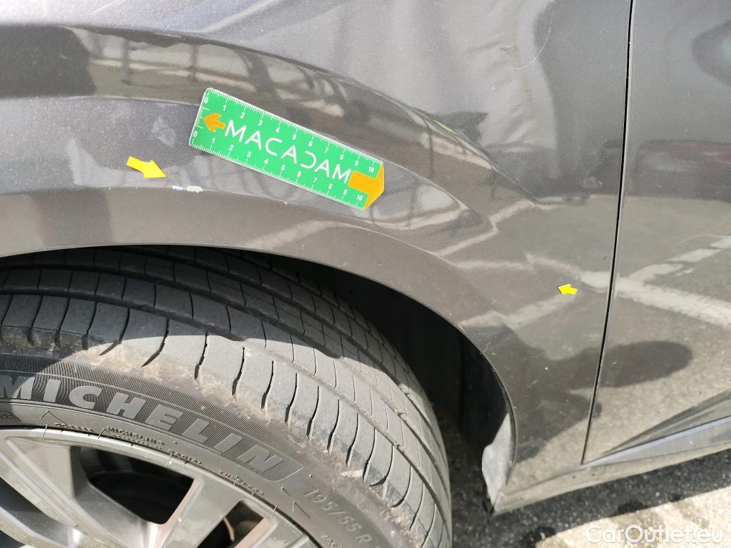  Peugeot  208 PEUGEOT  / 2019 / 5P / Berline Puretech 75 S&S Active Business #13