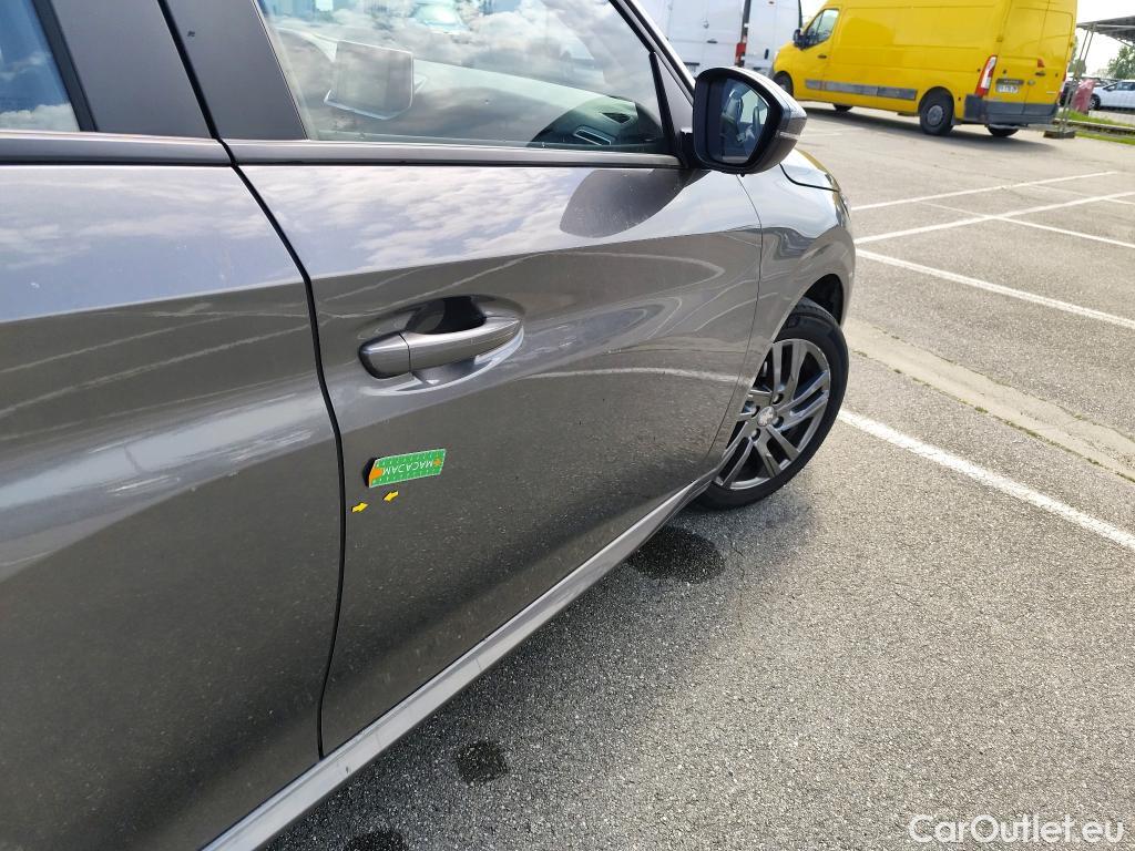  Peugeot  208 PEUGEOT  / 2019 / 5P / Berline Puretech 75 S&S Active Business #19