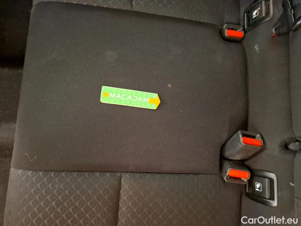  Nissan  Juke NISSAN  / 2019 / 5P / Crossover DIG-T 114 BVM6 Business+ #85