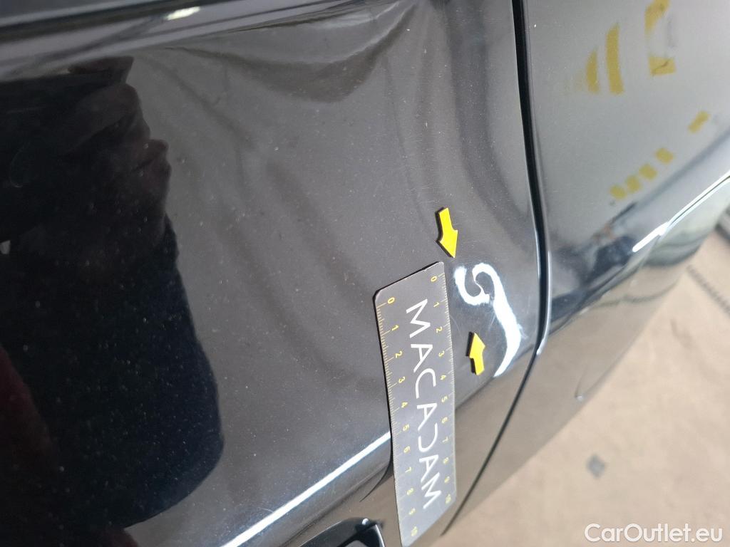  Ford  Kuga FORD  / 2019 / 5P / SUV 2.5 Dur 225 hybrid PHEV Pshift Titanium #3