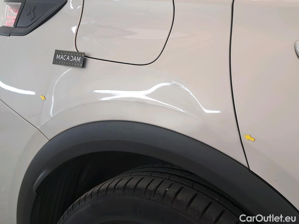  DS  DS7 DS DS 7 Crossback / 2017 / 5P / SUV E-TENSE 225 PERFORMANCE Line #2