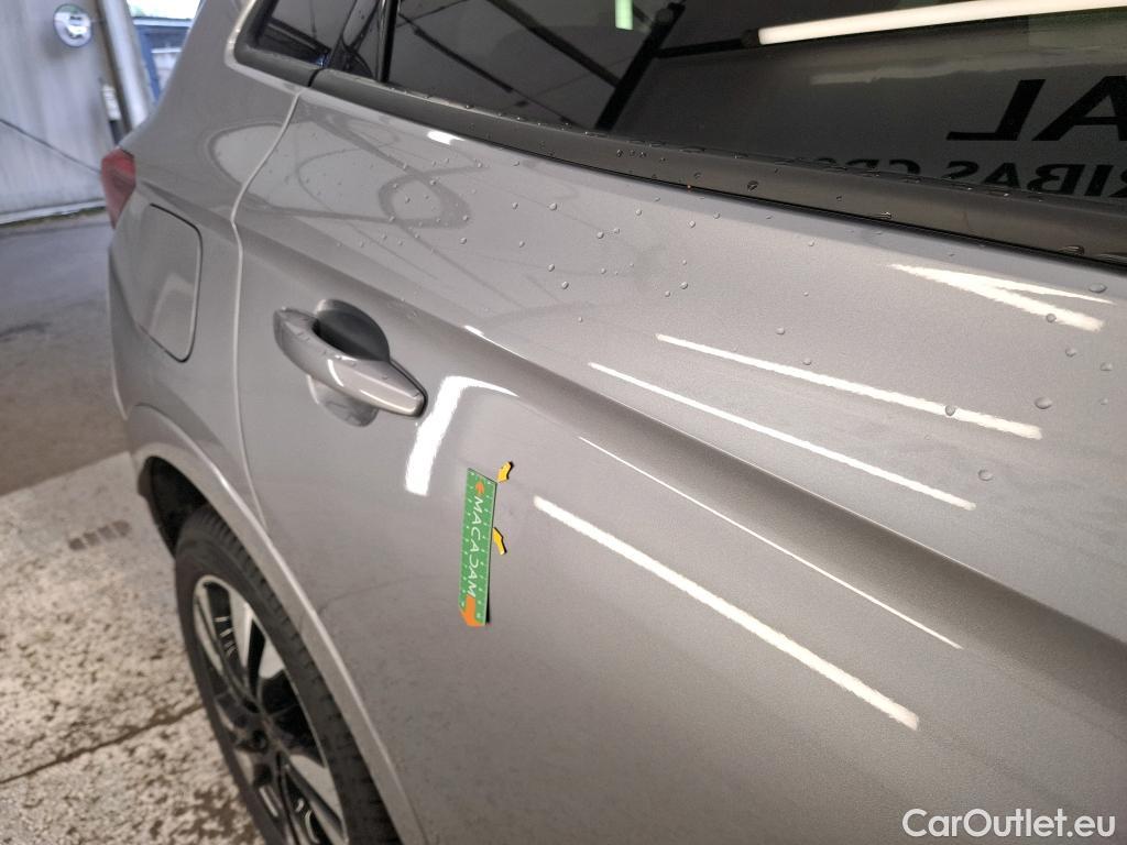  Opel   Grandland X Grandland X Business Elegance 1.5 130CV BVA8 6E #17