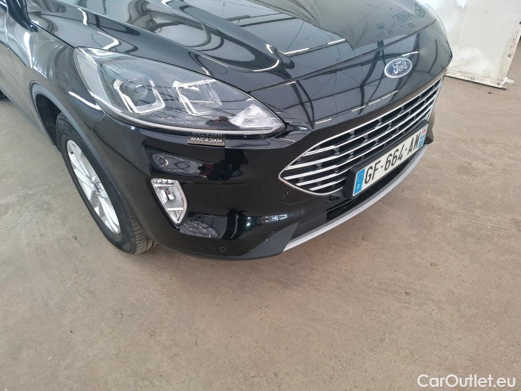  Ford  Kuga FORD  / 2019 / 5P / SUV 2.5 Dur 225 hybrid PHEV Pshift Titanium #14