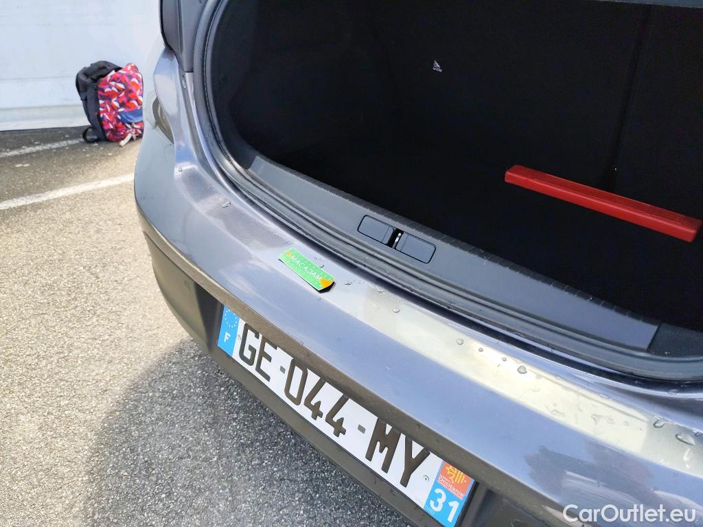  Peugeot  208 PEUGEOT  / 2019 / 5P / Berline Puretech 75 S&S Active Business #25