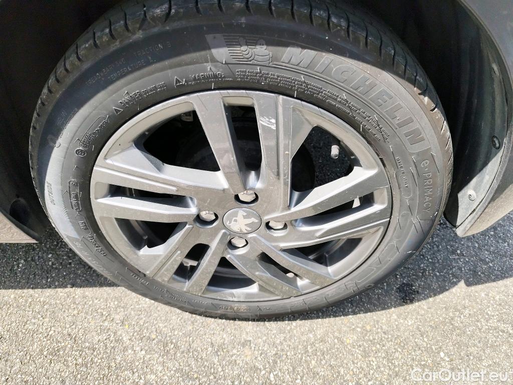  Peugeot  208 PEUGEOT  / 2019 / 5P / Berline Puretech 75 S&S Active Business #10