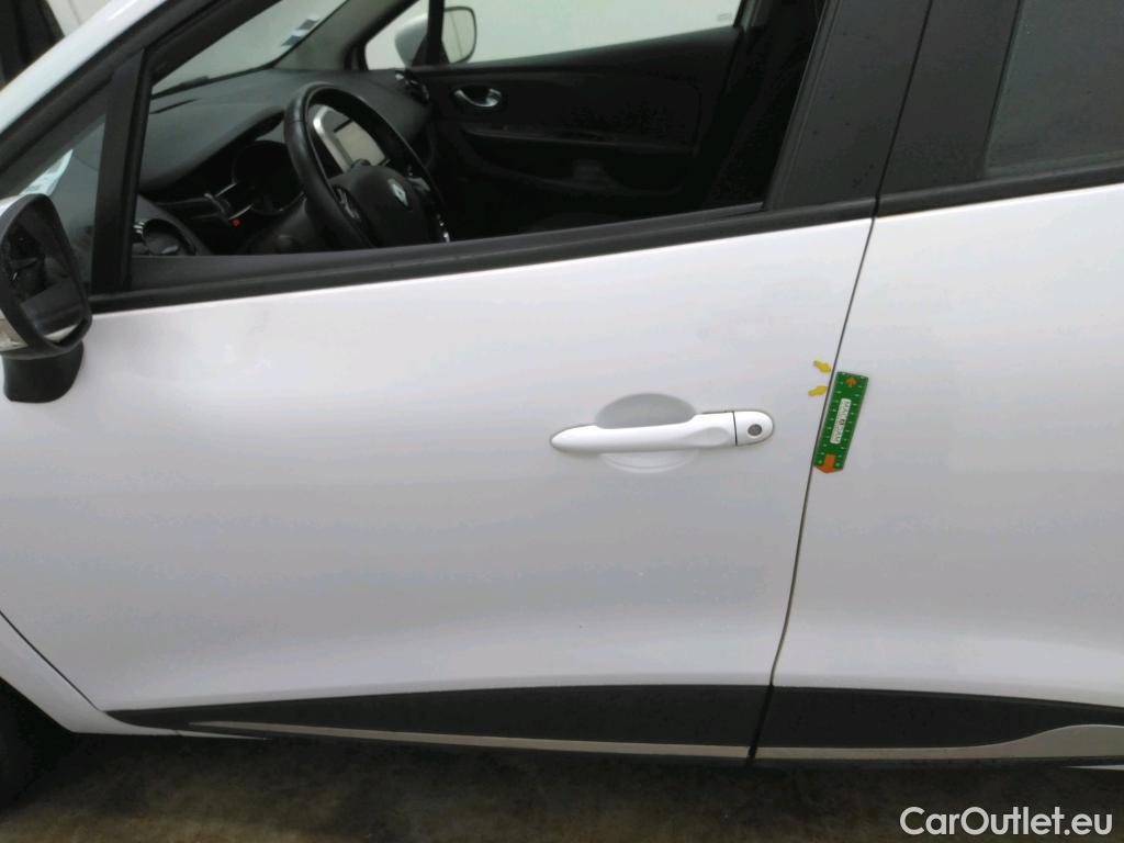  Renault  Clio  IV Zen 1.5 dCi 90CV BVM5 E6 #14