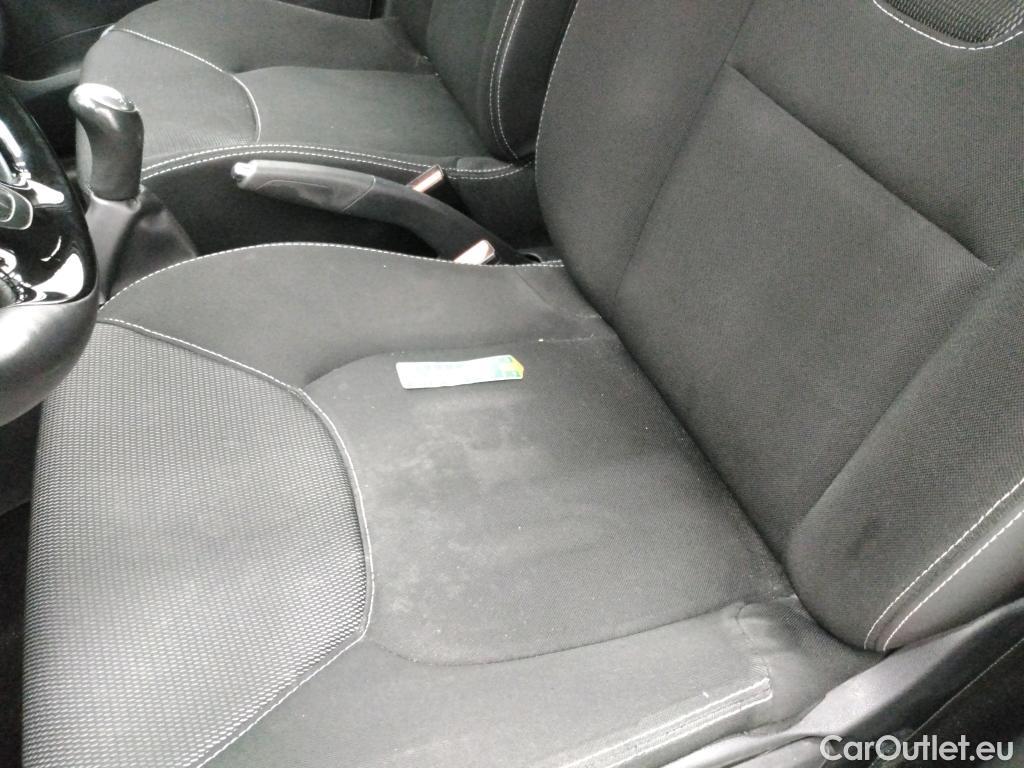  Renault  Clio  IV Zen 1.5 dCi 90CV BVM5 E6 #9