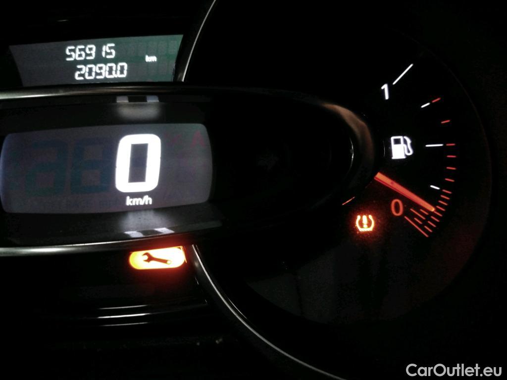  Renault  Clio  IV Zen 1.5 dCi 90CV BVM5 E6 #13