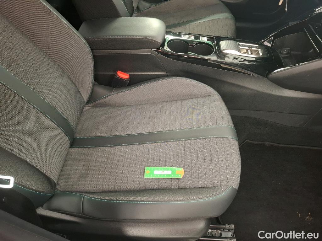  Peugeot  208  Allure Pack 1.2 PureTech 100CV BVA8 E6d #8