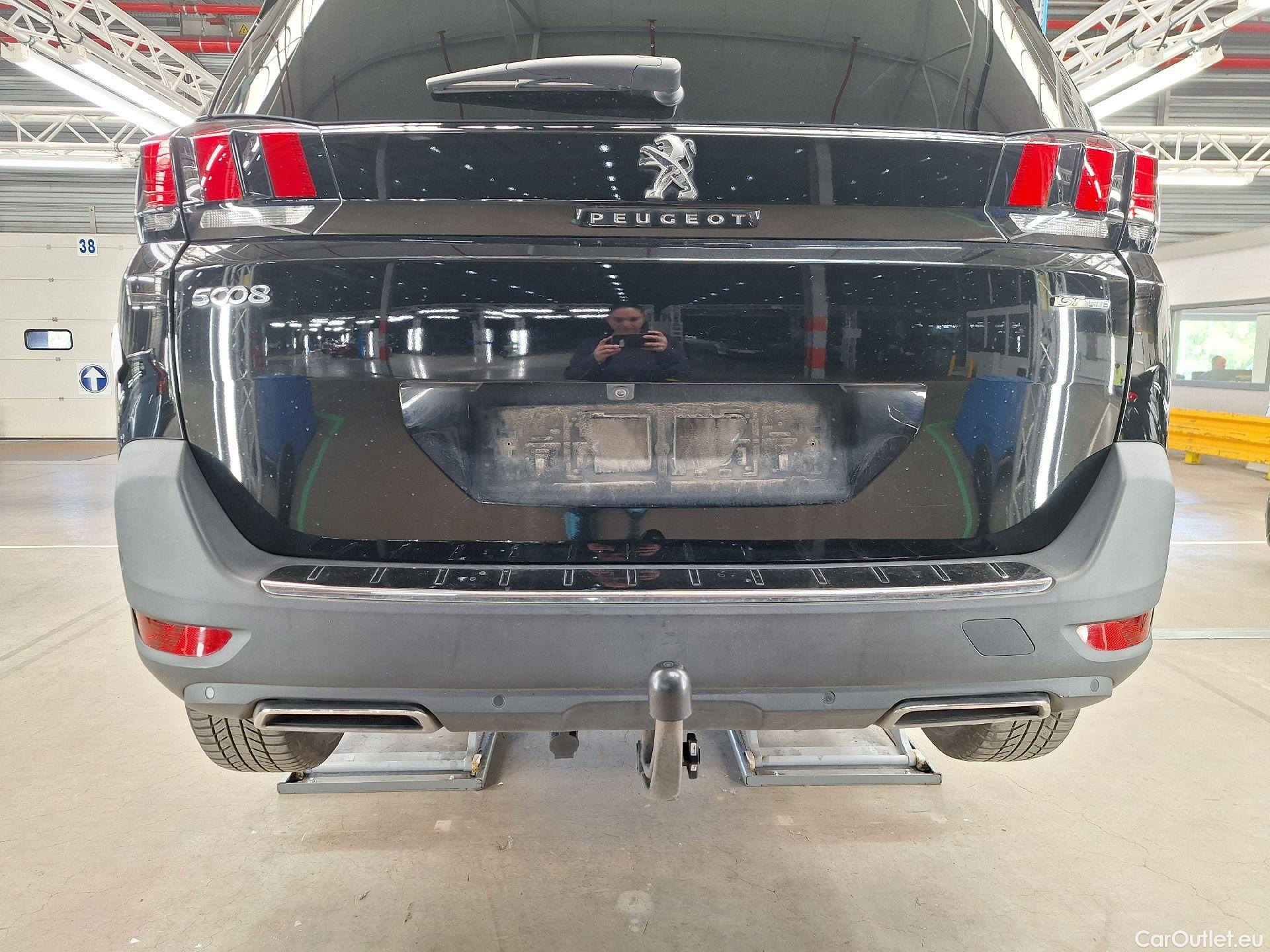  Peugeot  5008 Peugeot,  '16, Peugeot  1.5 BlueHDi 96kW S&S EAT8 GT Line 5d #31