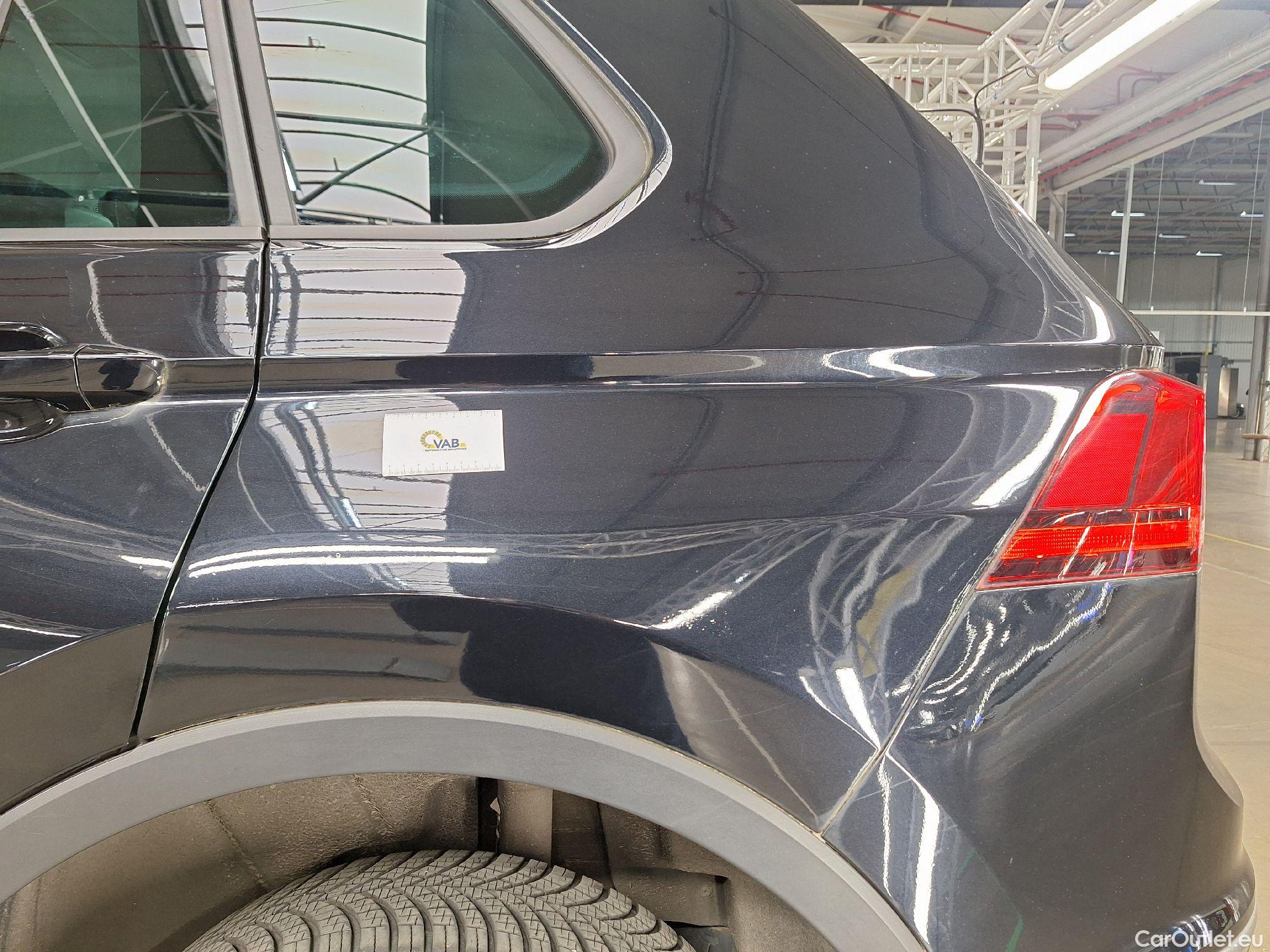  Volkswagen  Tiguan VW,  FL'20, Volkswagen  2.0 TDI 90kW Active 5d #36