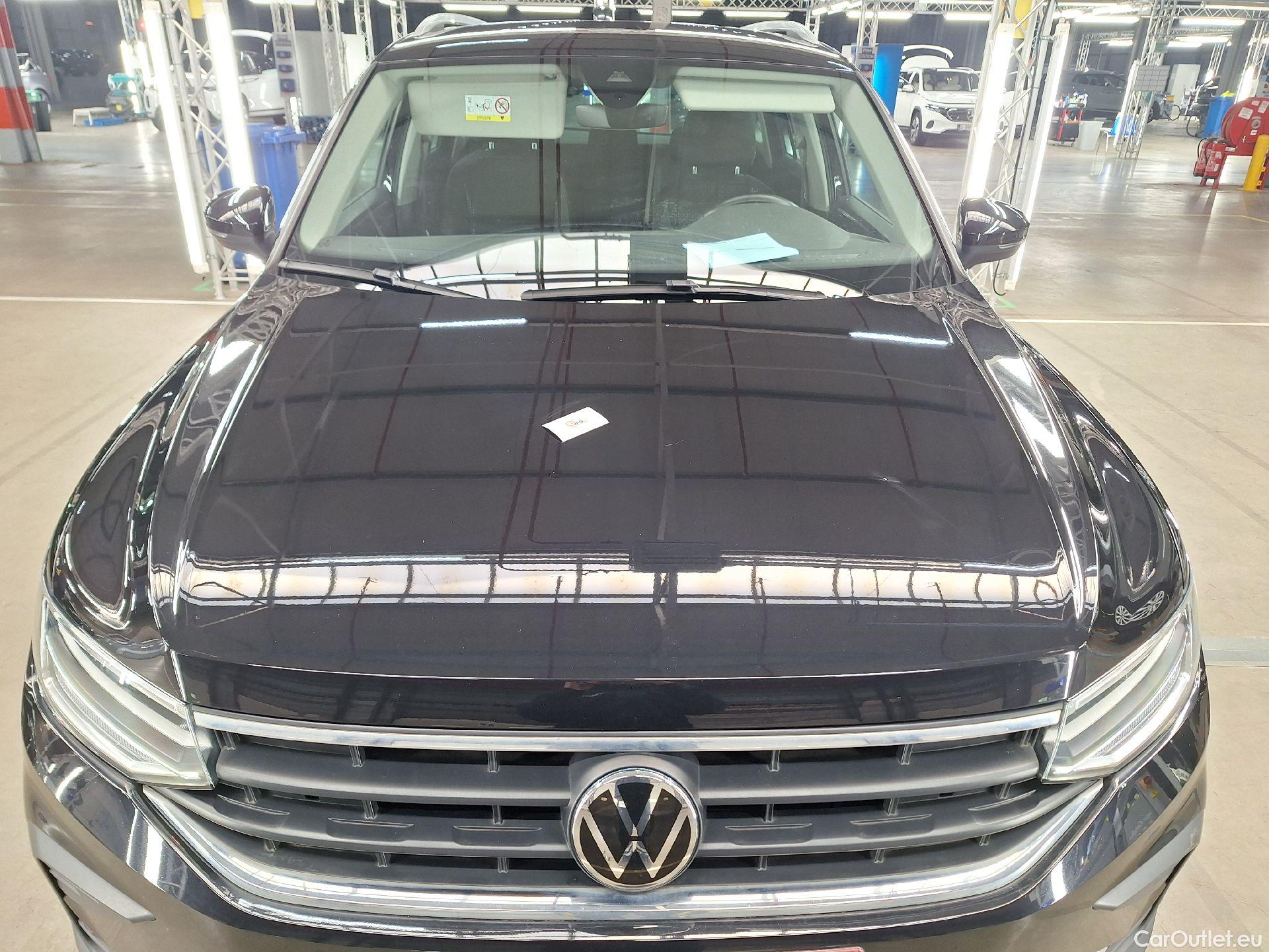  Volkswagen  Tiguan VW,  FL'20, Volkswagen  2.0 TDI 90kW Active 5d #3