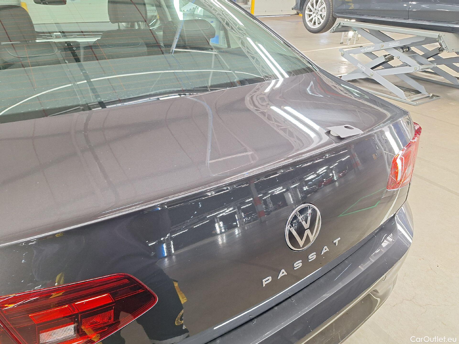  Volkswagen  Passat VW,  FL'19, Volkswagen  2.0 TDI 110kW Style 4d #3