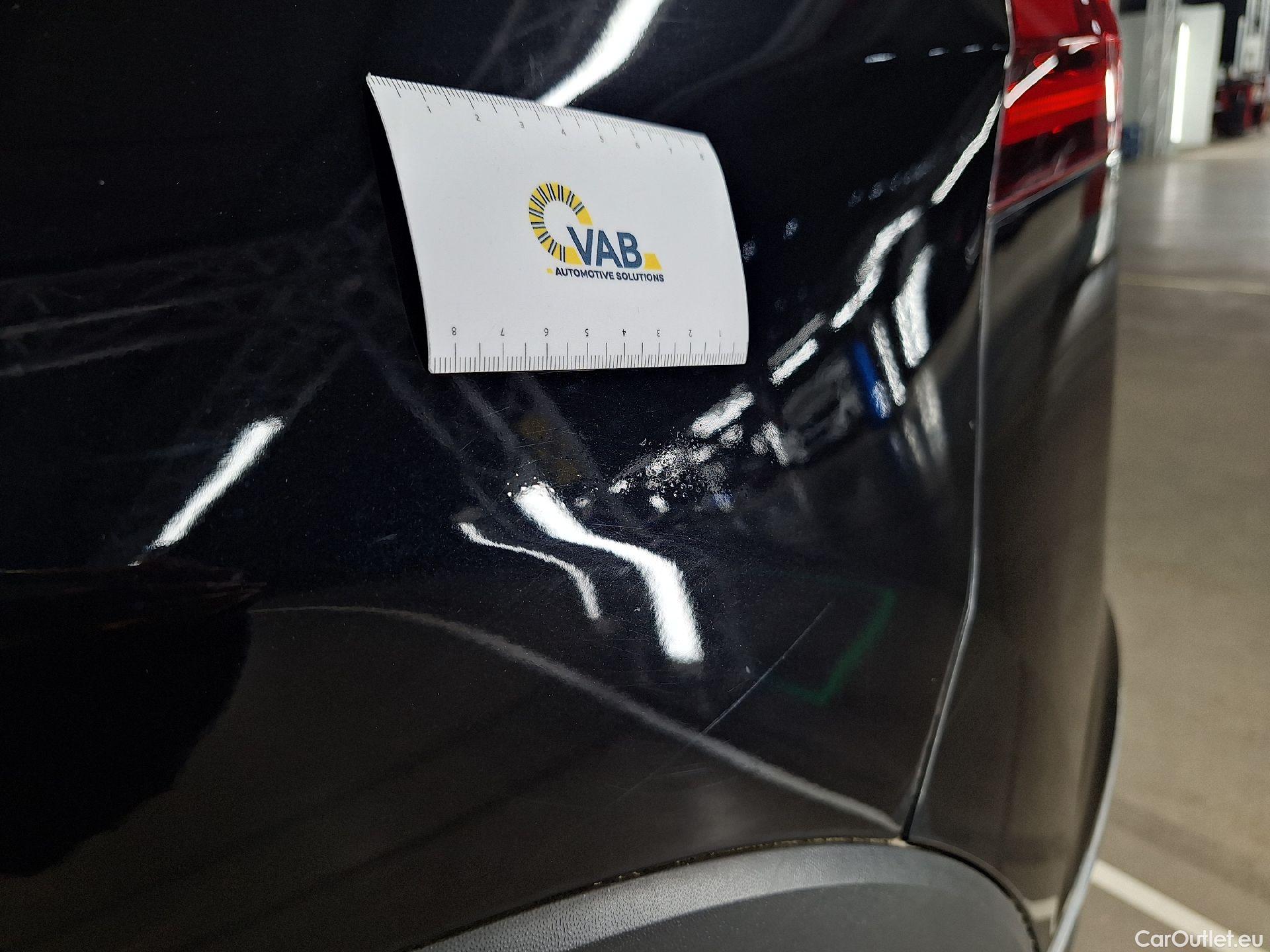  Volkswagen  Tiguan VW,  FL'20, Volkswagen  2.0 TDI 90kW Active 5d #37