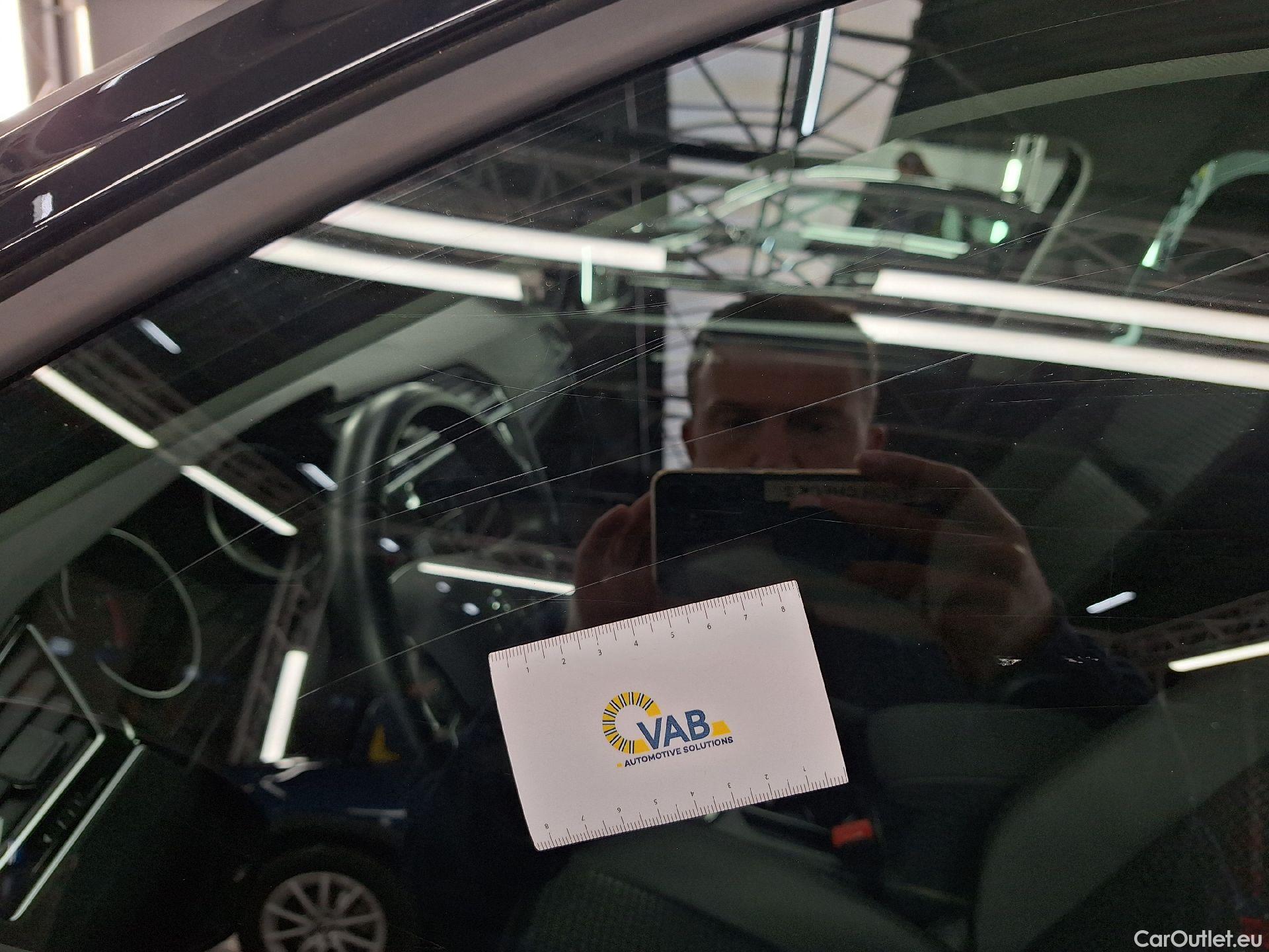  Volkswagen  Tiguan VW,  FL'20, Volkswagen  2.0 TDI 90kW Active 5d #14