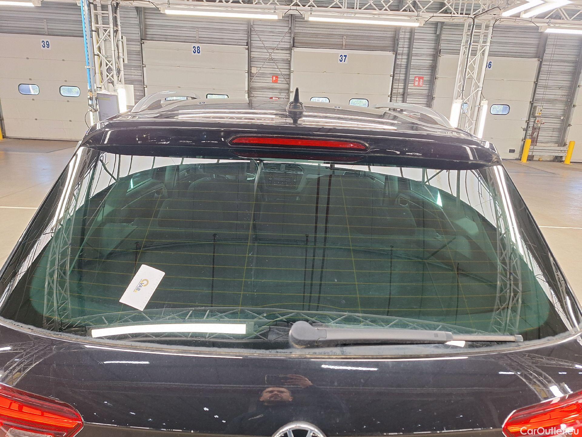  Volkswagen  Tiguan VW,  FL'20, Volkswagen  2.0 TDI 90kW Active 5d #18