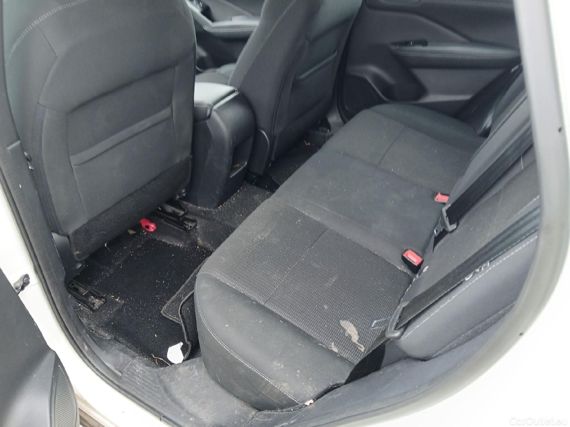 Nissan  Qashqai NISSAN  / 2021 / 5P / todoterreno DIG-T 103kW (140CV) mHEV 4x2 Acenta #1