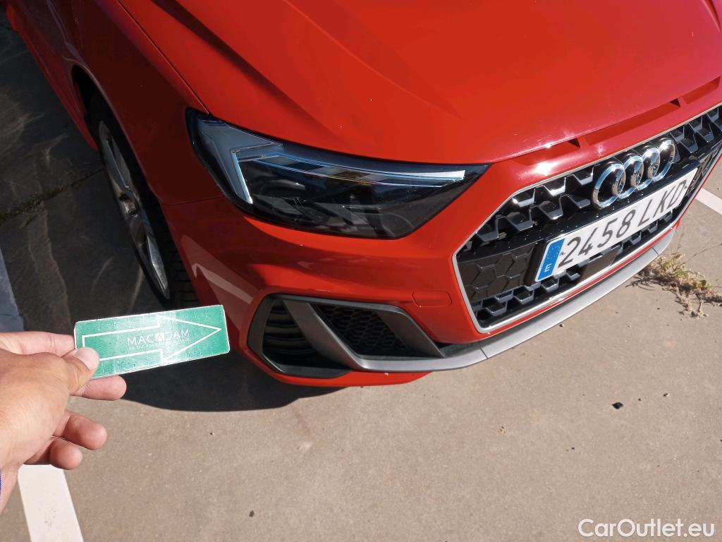 Audi  A1 Sportback AUDI A1 / 2018 / 5P / berlina con portón Sportback S line 30 TFSI 81kW (116CV) (AC) #11