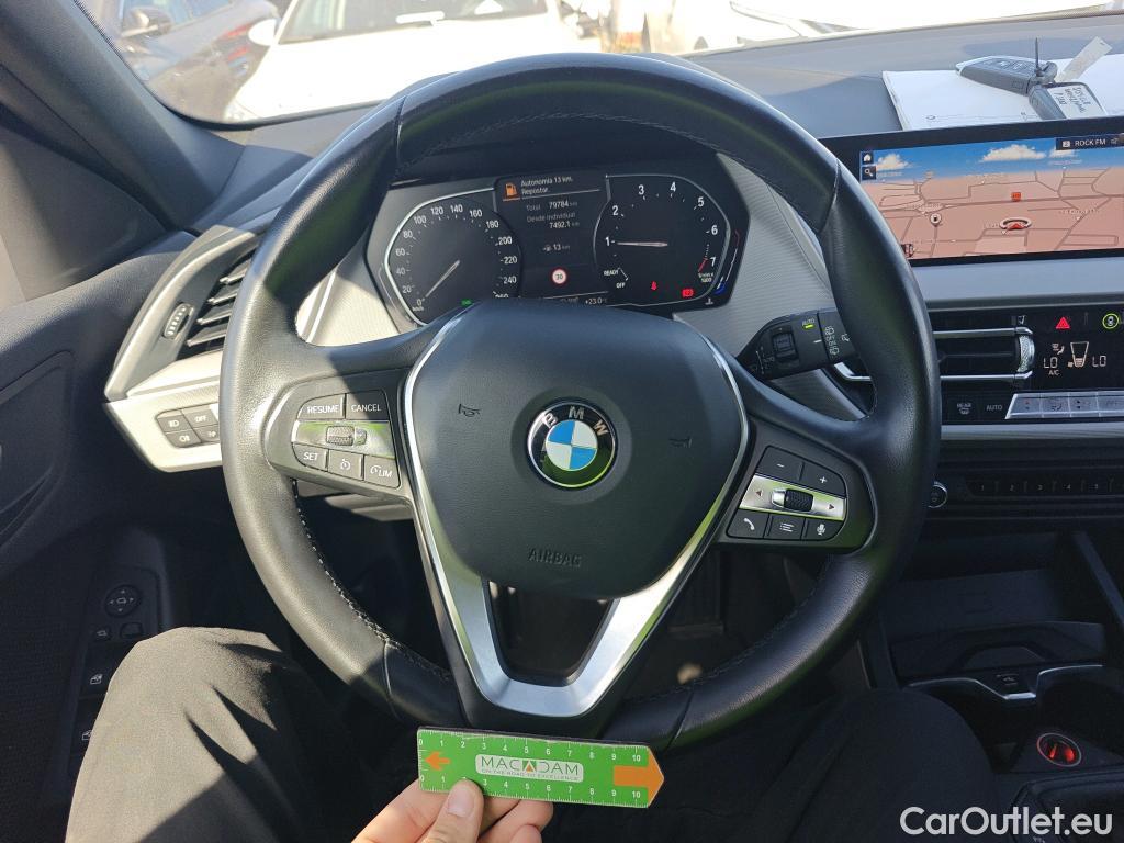  Bmw  Serie 1 BMW  / 2019 / 5P / berlina con portón 118i #15
