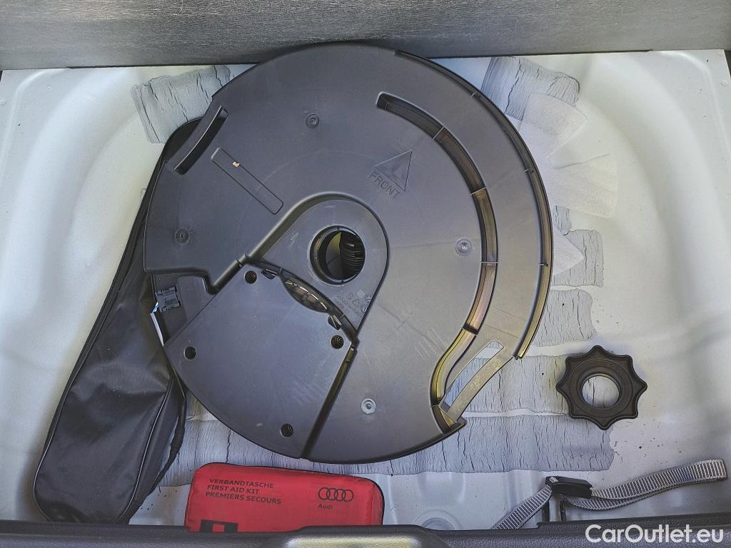  Audi  Q2 AUDI  / 2020 / 5P / todoterreno Black Line 35 TDI 110kW (150CV) S tronic #9