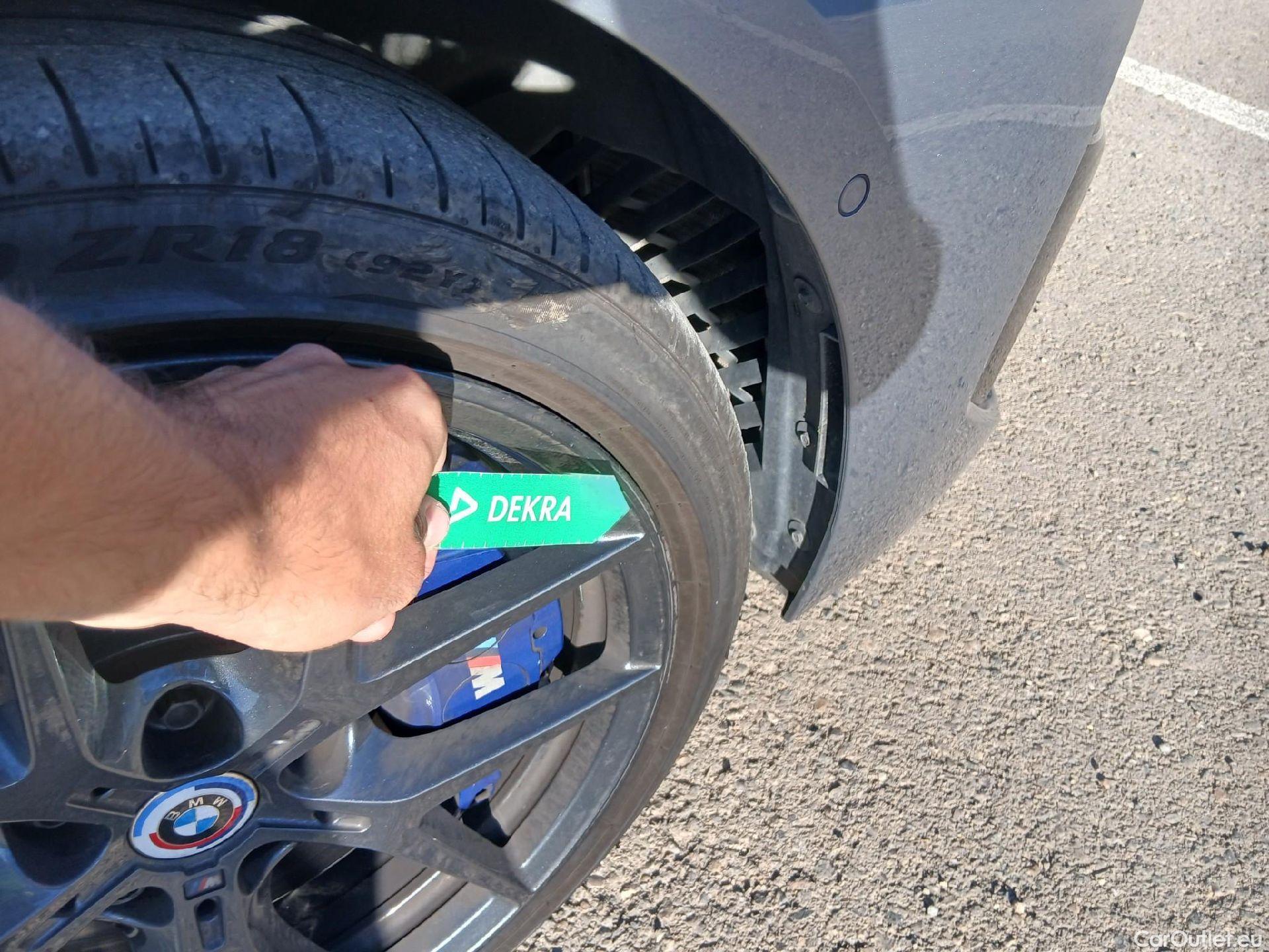  Bmw  Serie 2 BMW  / 2019 / 4P / sedán M235iA xDrive Gran Coupe #33