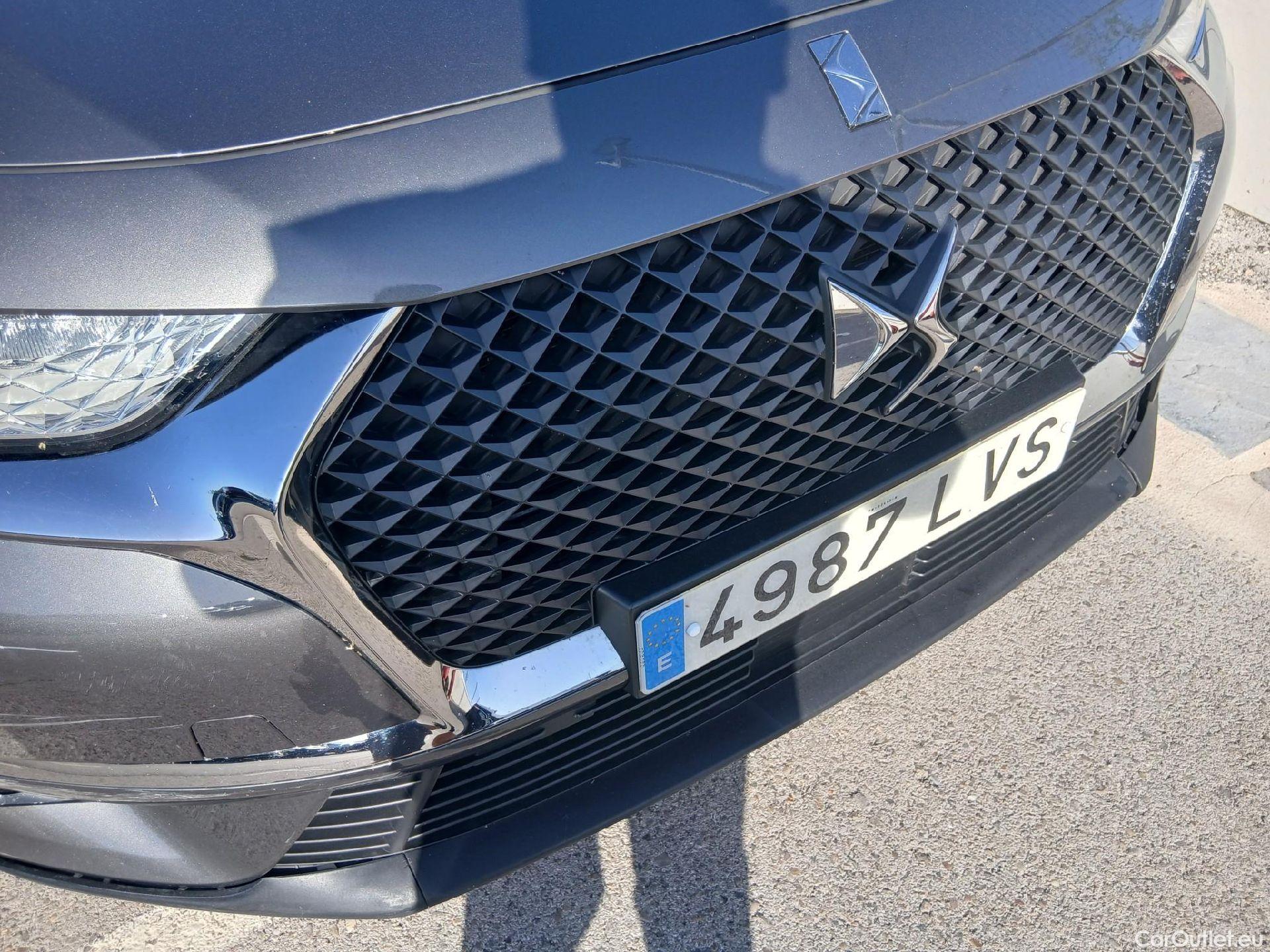  DS  DS7 DS DS 7 Crossback / 2017 / 5P / todoterreno BlueHDi DE 96kW (130CV) Auto. BASTILLE (AC2) #57