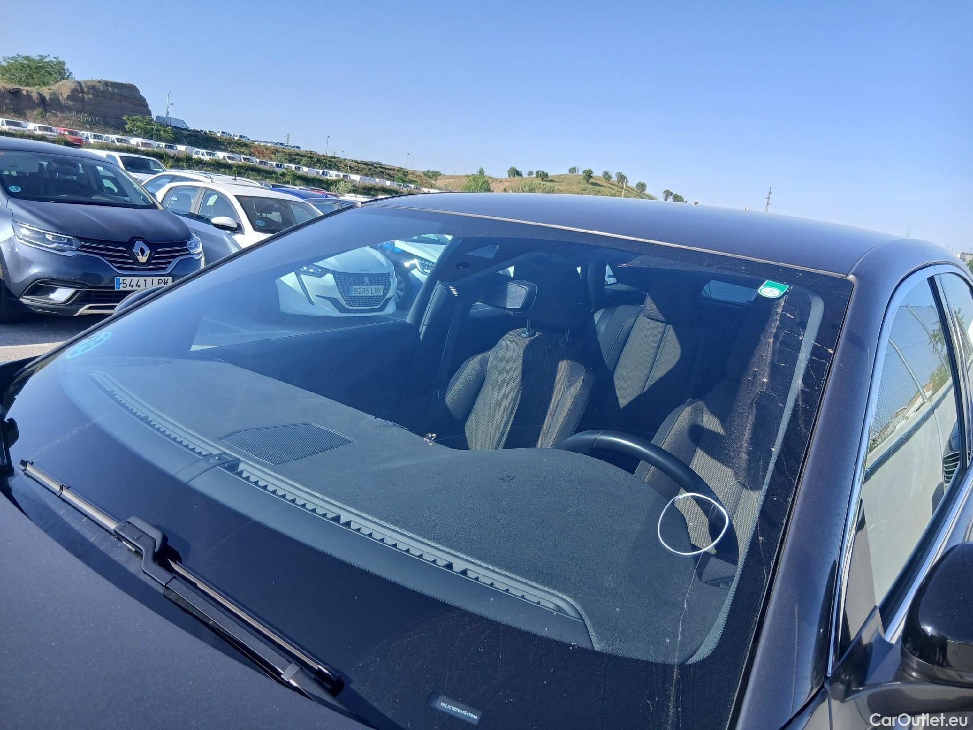 DS  DS7 DS DS 7 Crossback / 2017 / 5P / todoterreno BlueHDi DE 96kW (130CV) Auto. BASTILLE (AC2) #23