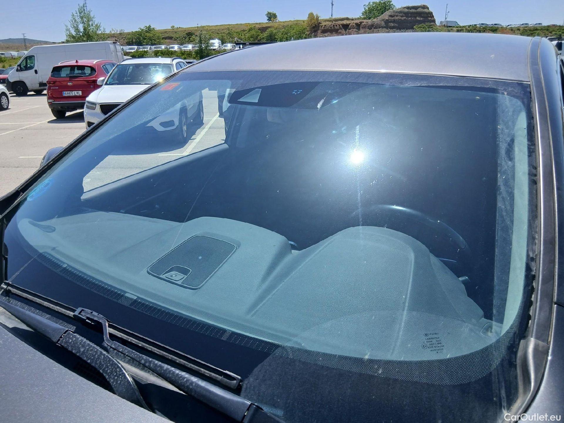  Honda  CR-V HONDA  / 2018 / 5P / todoterreno 2.0 i-MMD 4x2 ELEGANCE NAVI #1