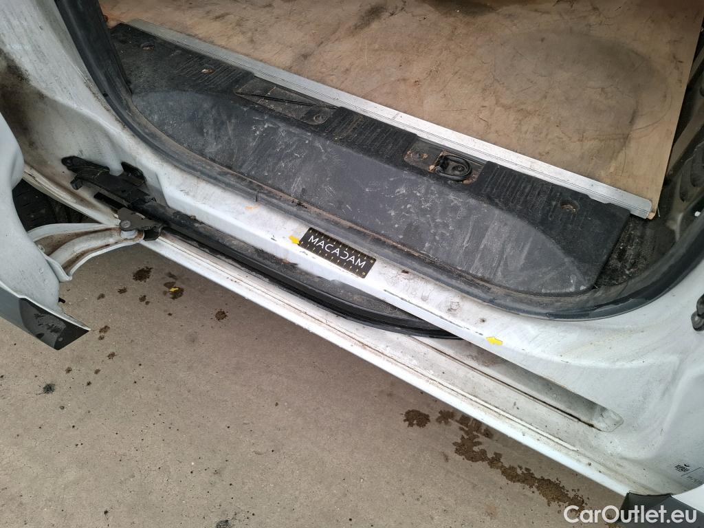  Renault  EXPRESS  Confort 1.5 dCi 95CV BVM6 E6d #9