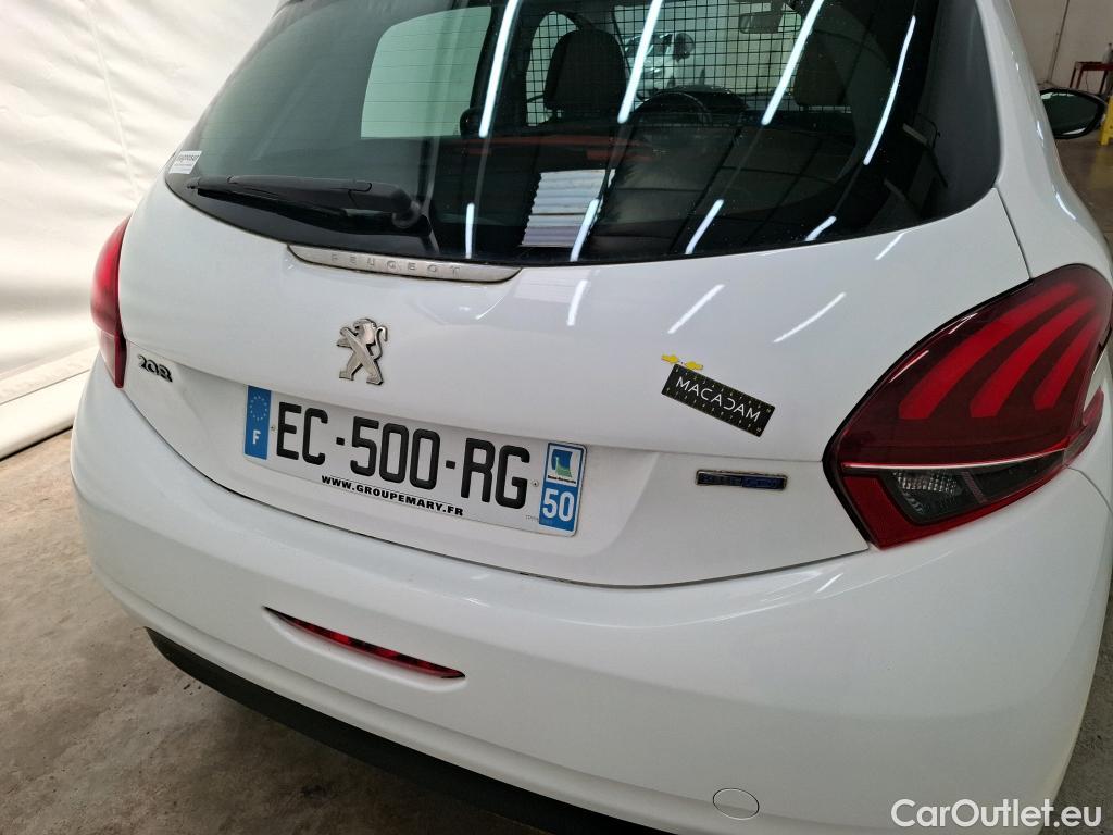  Peugeot  208 PEUGEOT  AFFAIRE VF 5p BER 1.6 BlueHDi 75 PACK CLIM bi-corps VU #45