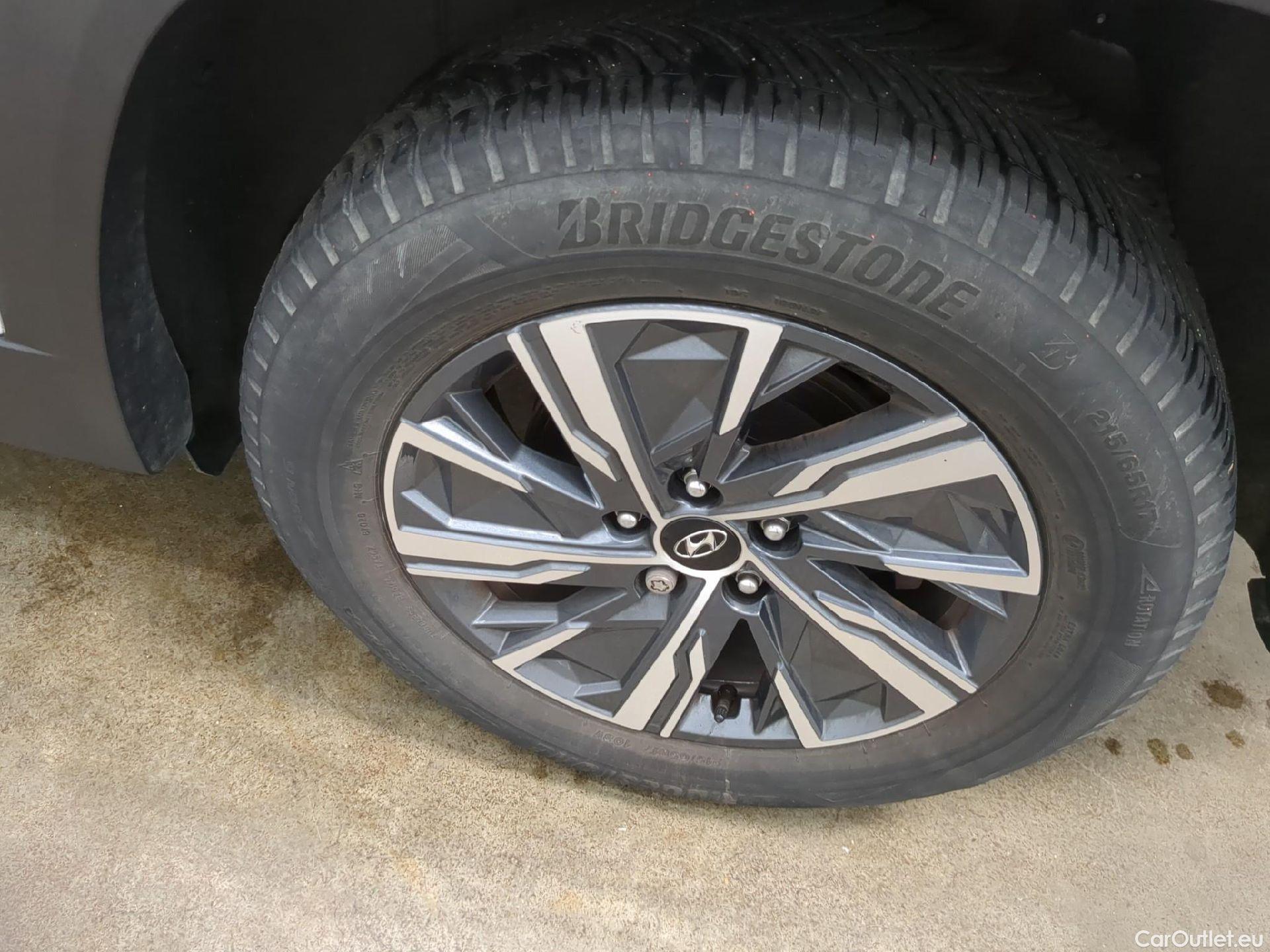  Hyundai  Tucson  Business Hybrid 2WD 1.6 T-GDI 230CV BVA6 E6d #2
