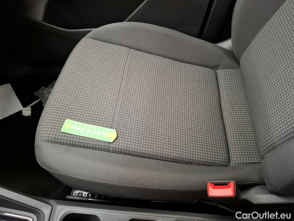  Volkswagen  Caddy VOLKSWAGEN  Cargo / 2020 / 4P / Fourgonnette 1.5 TSI 114ch DSG Business Plus #21