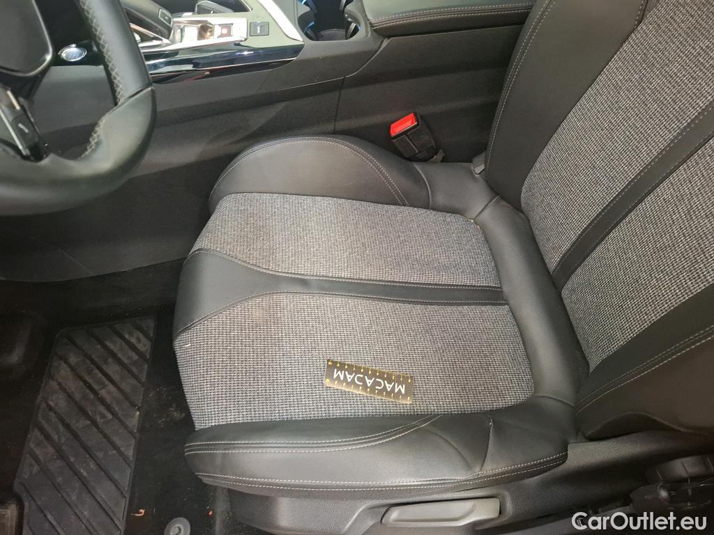 Peugeot  5008  Allure Business 1.2 PureTech 130CV BVA8 E6d #2