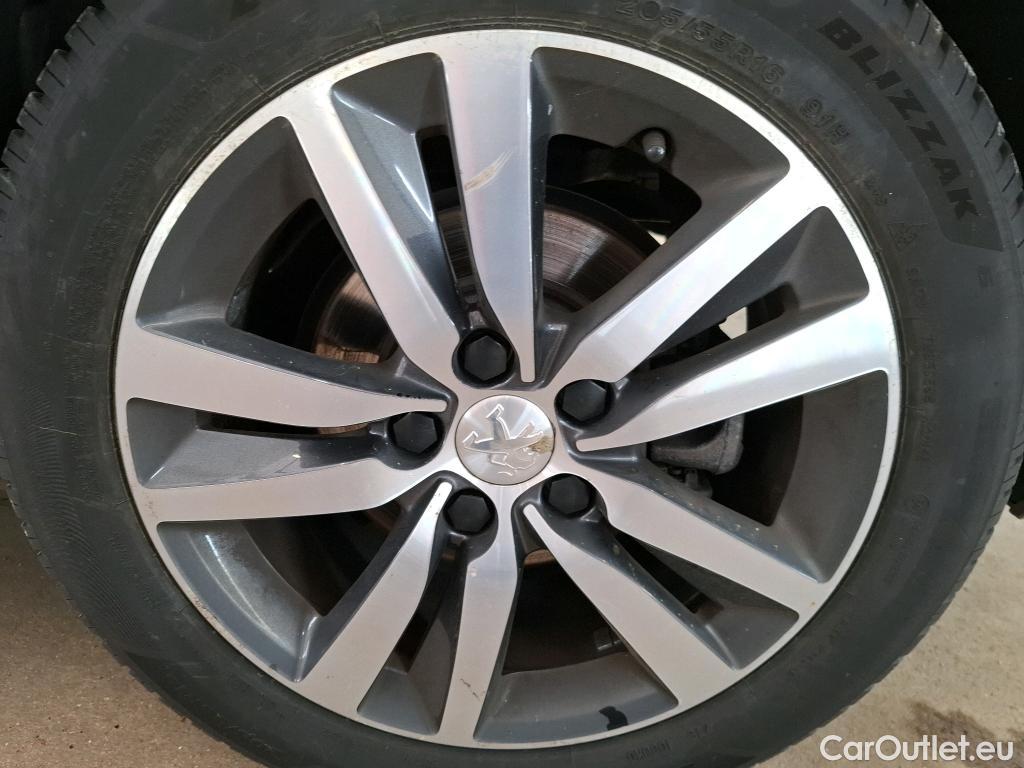  Peugeot  308  Allure 1.2 PureTech 130CV BVA8 E6d #12