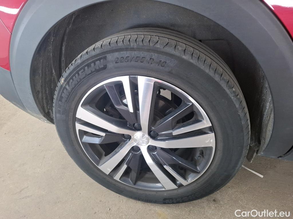  Peugeot  5008  Allure Business 1.2 PureTech 130CV BVA8 E6d #4