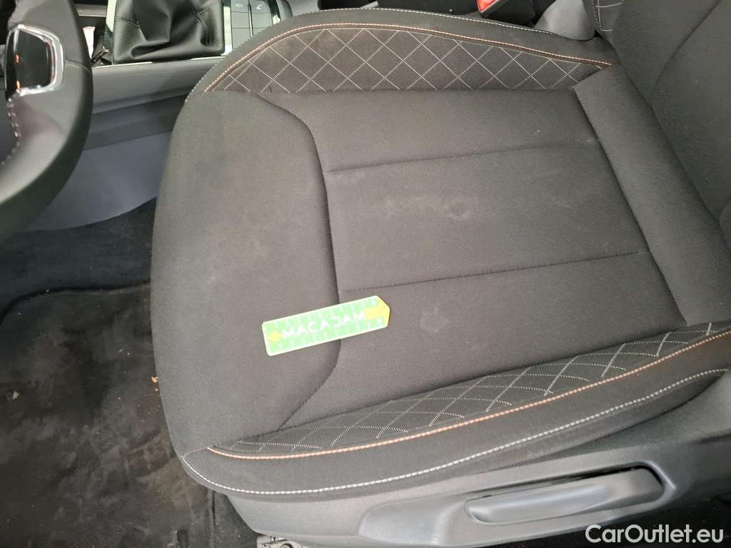  Skoda  KAMIQ SKODA  / 2019 / 5P / SUV 1.0 TSI 95ch BVM5 Business #4