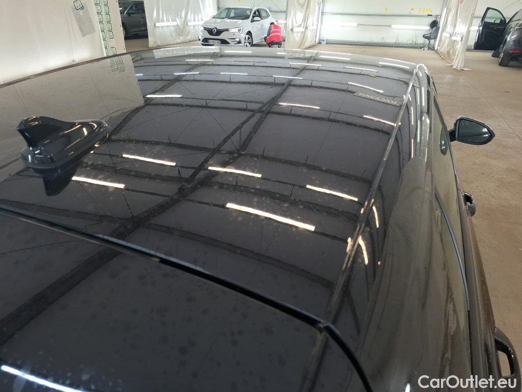  Volkswagen  Golf  VOLKSWAGEN / 2020 / 5P / Berline 1.0 eTSI OPF 110 DSG7 Life Business #3