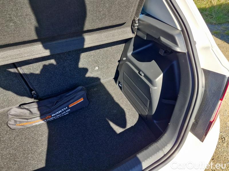  Skoda  Fabia  3 (2015)  1.0MPI 44 Active #18
