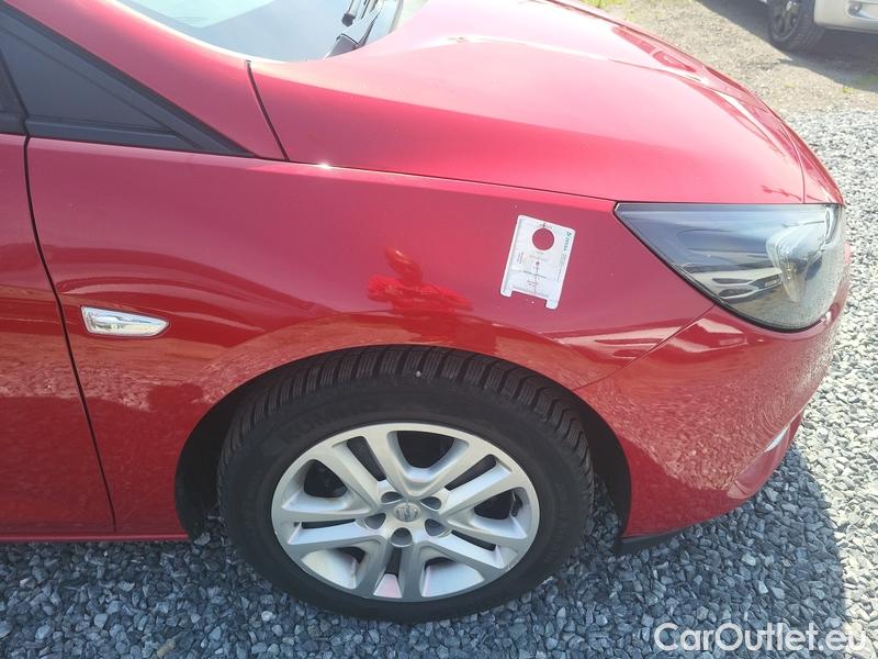  Opel  Astra  SportsTourer (2022) ST 1.5CDTi 90 Edition 5d #27