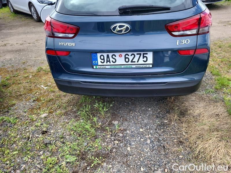  Hyundai  i30   cw (PD)(2017->)  kom. TGDI 120 Start Plus #13