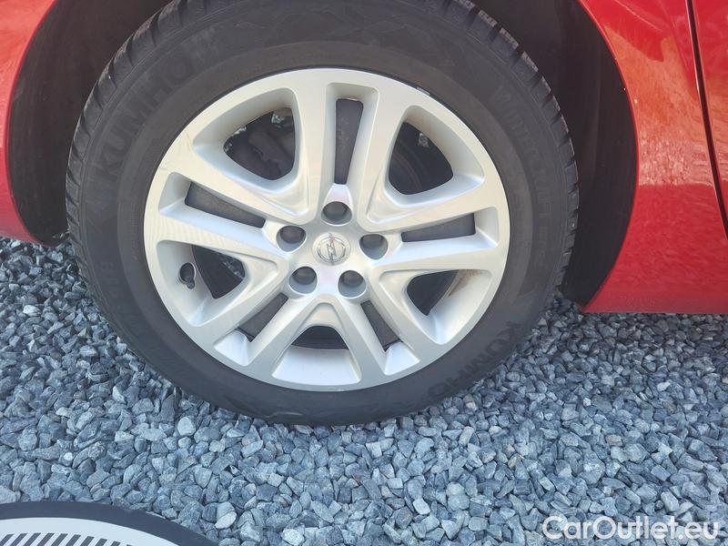  Opel  Astra  SportsTourer (2022) ST 1.5CDTi 90 Edition 5d #22