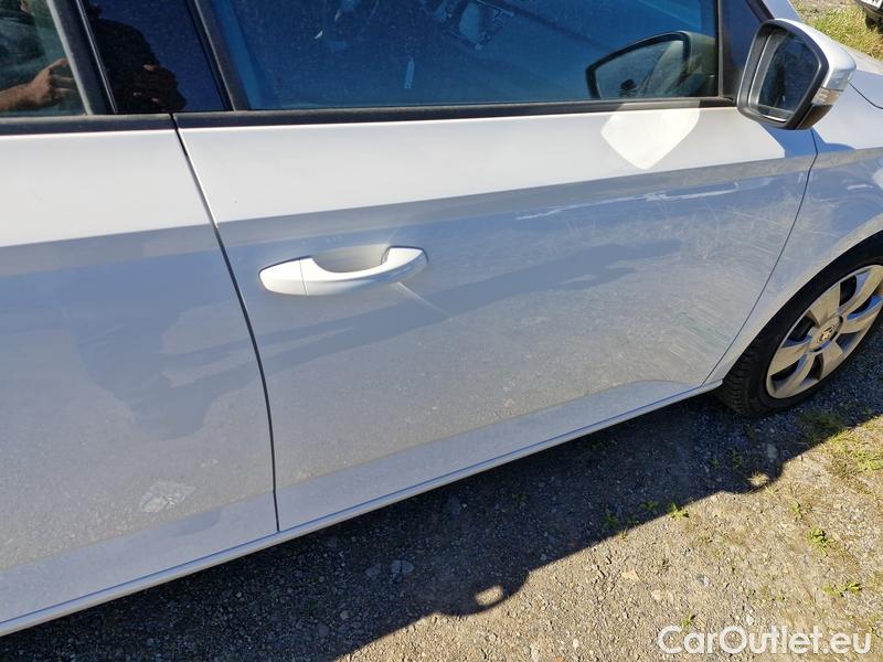  Skoda  Fabia  3 (2015)  1.0MPI 44 Active #23