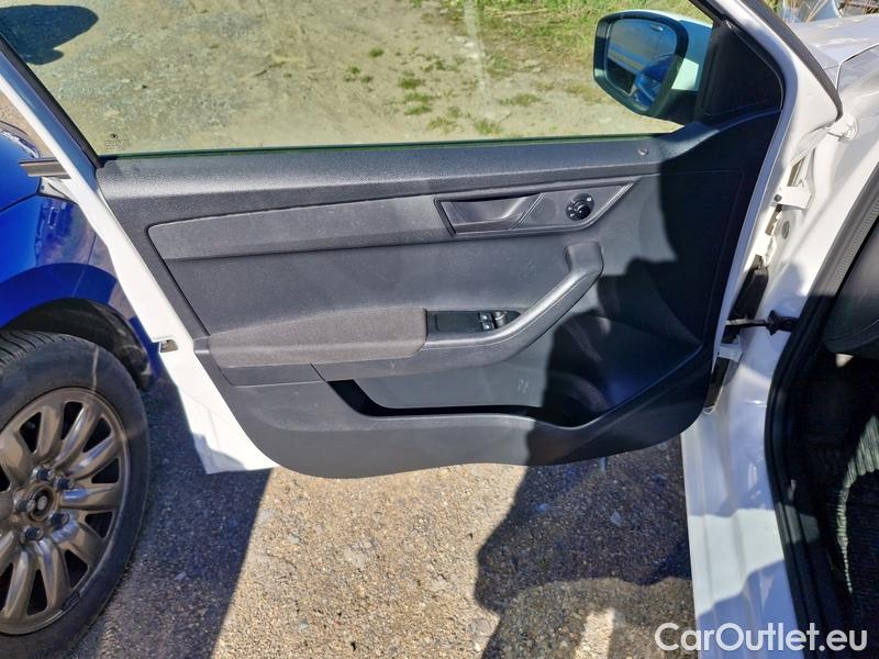  Skoda  Fabia  3 (2015)  1.0MPI 44 Active #7