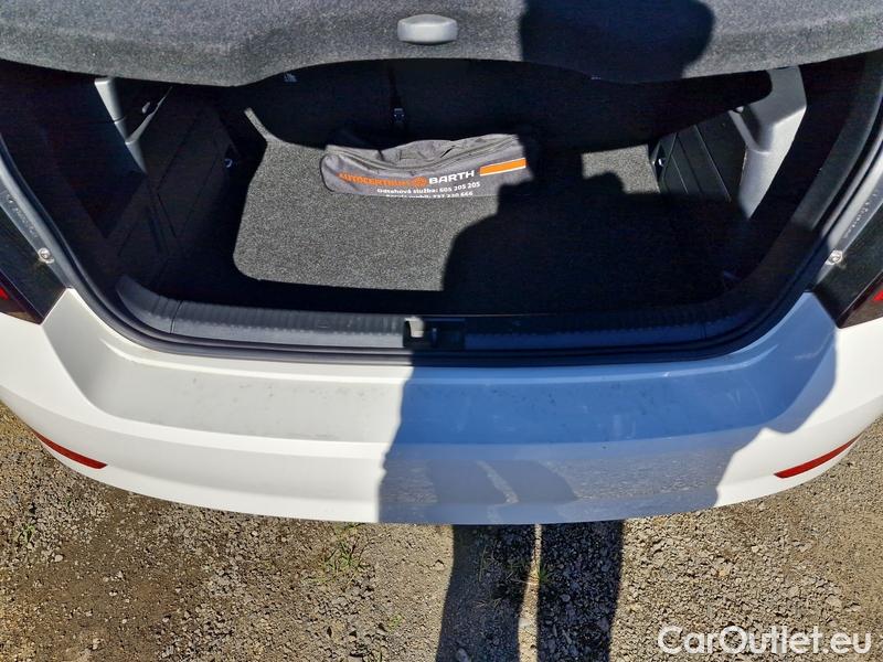  Skoda  Fabia  3 (2015)  1.0MPI 44 Active #17