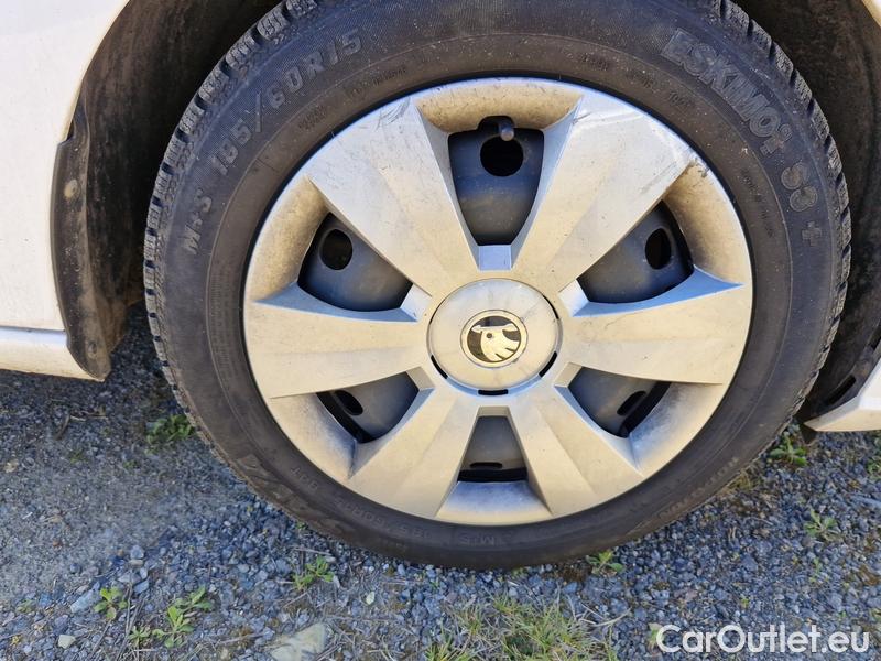  Skoda  Fabia  3 (2015)  1.0MPI 44 Active #26