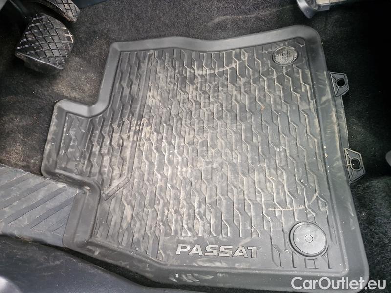  Volkswagen  Passat  Variant (CB5) (2019) Pas.Var.1.5TSI Business AT #4