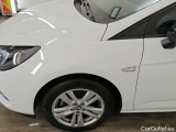  Opel  Astra Opel  Sports Tourer 1.2 turbo S/S 81kW Edition 5d #33