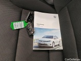  Volkswagen  Golf  Volkswagen e-E-DITION 2020 5d #4